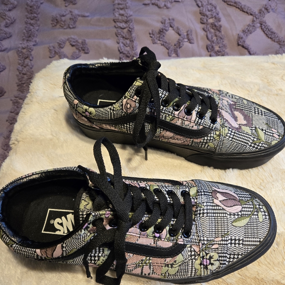 VANS ladies floral print shoes